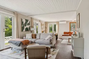 Child-friendly ample villa with BBQ & garden | Beach view | Beach nearby - Image 4