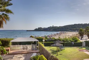 Casa totalmente attrezzata con giardino, griglia e piscina | Vista sulla spiaggia | Accanto alla spiaggia | Ideale per il telelavoro - Image 2