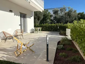 Flat with garden, pool & terrace | Garden view - Image 3