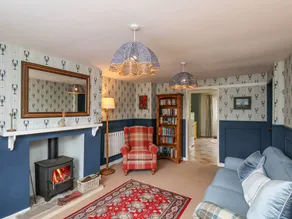 Fully equipped cottage with garden | Close to the beach - Image 3