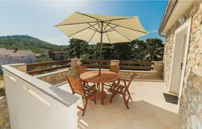 Nice holiday apartment with pool & BBQ | Sea view - Image 2