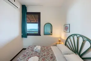 P. R. Club - One-Bedroom Apartment Faro 27 with Sea View, Private Terrace and Air Conditioning - Image 3