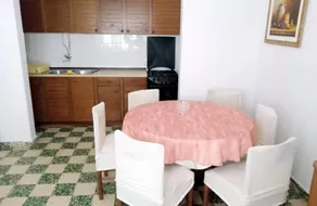 Apartamento con terraza y barbacoa - Image 3