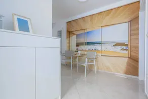 Flat with garden & terrace - Image 3