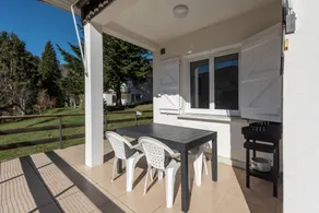 Ferienhaus mit Grill, Garten und Terrasse | Bergblick - Image 4