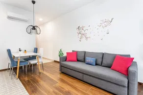 Holiday Home 'Portal A Valencia' with Wi-Fi and Air Conditioning - Image 3