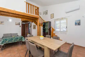 Lovely villa with terrace, barbecue & fast internet | Garden view | Good for workation | Pets are welcome - Image 5