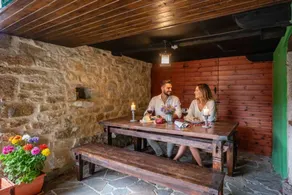 House with barbecue & hot tub | Mountain view | Perfect for remote work | Dogs allowed - Image 3