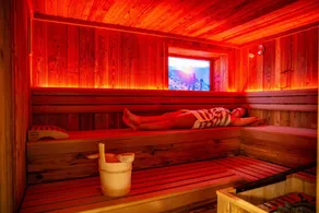 Appartamento con giardino, terrazza e sauna - Image 4