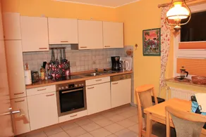 Holiday Home 'Haus Deichbrise' with Private Terrace, Private Garden and Wi-Fi - Image 4