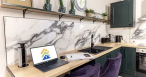 Apartamento con jardín - Image 4