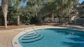 Charmante maison de vacances conviviale et familiale avec internet haut débit, barbecue et piscine - Image 2