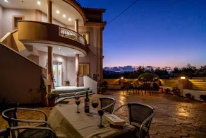 Alykanas Deluxe Apartment with Sea View, Wi-Fi and Air Conditioning - Image 2