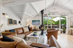 Pleasant house with terrace | Pets allowed - Image 2