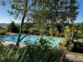 Villa mit Grill, Garten und privatem Pool | Panoramablick - Image 4