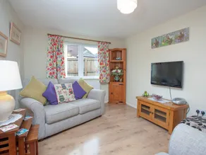 Cottage with garden - Image 5