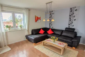 Holiday home with terrace - Image 3