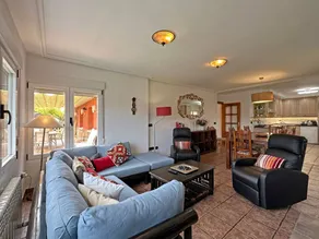 Holiday home with BBQ, terrace & garden | Garden view - Image 4
