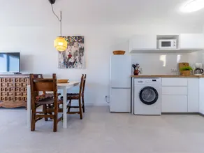 Holiday apartment with terrace - Image 4