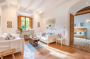 Fully equipped house with terrace, garden & private pool | Mountain view | Beach nearby | Good for workation | Dogs allowed - Image 5