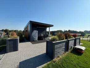 Children-friendly nice mobile home with terrace, BBQ & garden | Panoramic view | Dogs allowed - Image 4