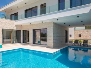 Casa vacacional con piscina privada y barbacoa - Image 3