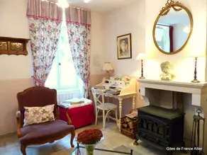 Gîte avec barbecue, terrasse et jardin - Image 2