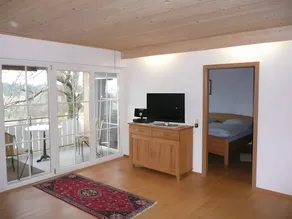 Ferienwohnung 'Zum Köllbachtal' mit Balkon und Wi-Fi - Image 5
