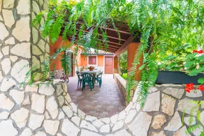 Ferienhaus "Villa Gabri" mit Pool, Garten und Terrasse - Image 3
