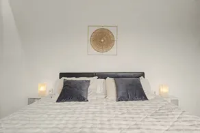 Pleasant dedicated room with heated pool, terrace & sauna | Mountain view - Image 3