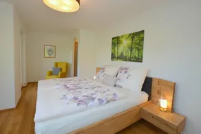 Apartamento apto para niños con jardín - Image 2
