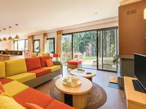 Family-friendly spacious letting with terrace, sauna & heated pool | Dogs allowed - Image 5