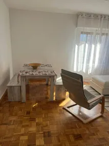 Vacation Home in Riaza with Balcony and Views of the Sierra de Ayllón - Image 4