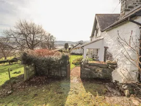 Family-friendly cottage with garden | Beach view | Pet-friendly - Image 5