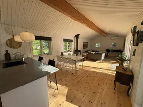 Holiday home with barbeque & garden | Garden view - Image 5