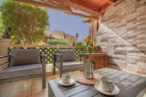 Charming apartment with garden, terrace & pool | Perfect for remote work - Image 2