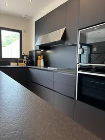 Gîte entièrement équipé avec piscine privée, terrasse et jardin | À côté de la plage | Avec animaux acceptés - Image 3