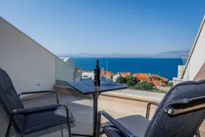 Villa with barbeque, pool & garden | Pool view - Image 4