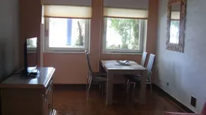 Flat with pool & terrace | Sea view - Image 3