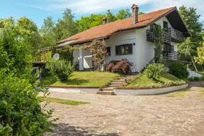 Villa con terraza, jardín y barbacoa - Image 3
