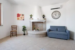Fully equipped spacious holiday home with barbecue, terrace & garden - Image 2