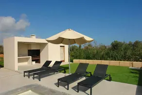 Ferienhaus mit Garten, Pool und Terrasse - Image 5
