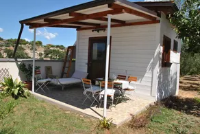 Holiday home with garden | Garden view - Image 2