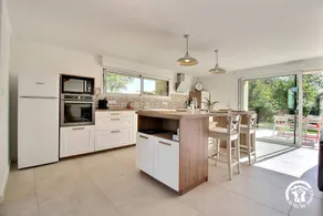 Gite with garden, BBQ & terrace - Image 3