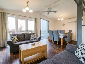 Family-friendly cottage with garden | Pets are welcome - Image 4