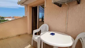 Beautiful holiday apartment with BBQ, terrace & garden - Image 2