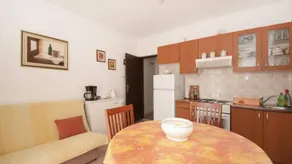 Flat with 1 room for 3 persons - Image 3