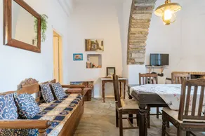 Holiday Home 'Kykladen White House' with Mountain View and Shared Terrace - Image 3
