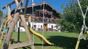 Child-friendly beautiful holiday apartment with barbecue, pool & garden - Image 2