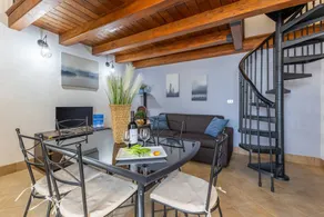 Beautiful flat with terrace | City view - Image 3